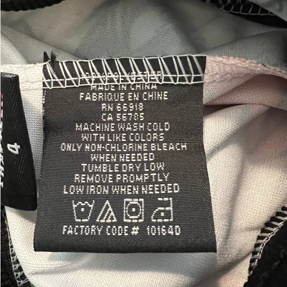 New Phat Farm Boys Shorts with Multicolored Graffiti Print Size 4 - Picture 7 of 7